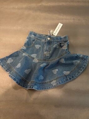 Little Parni Girl’s Heart Print Denim Skirt with Flared Hem. Size 3